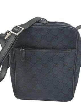 GUCCI Logo GG Pattern Cross Body Shoulder Bag Canvas Leather BE BK Italy 67CA766